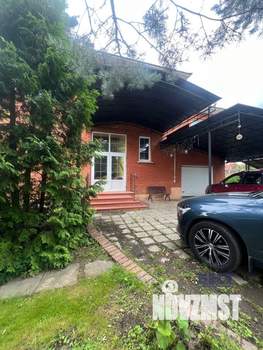 Дом 301м², 2-этажный, участок 14 сот.