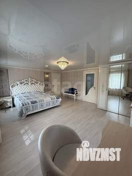 Дом 380м², 3-этажный, участок 12 сот.