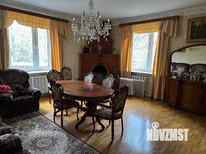 Коттедж 369м², 2-этажный, участок 15 сот.