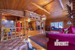 Дом 219м², 2-этажный, участок 30 сот.