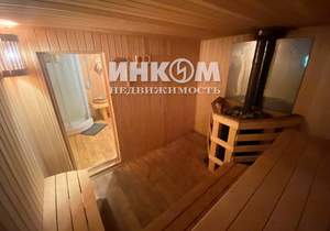 Дом 57м², 2-этажный, участок 6 сот.