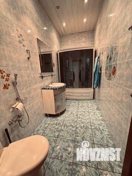 Дом 489м², 3-этажный, участок 10 сот.