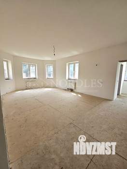 Дом 360м², 2-этажный, участок 12 сот.