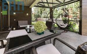 Дом 460м², 3-этажный, участок 16 сот.