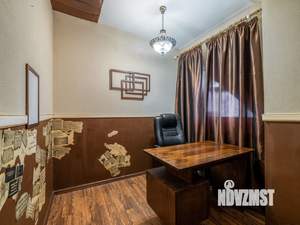 Коттедж 240м², 2-этажный, участок 6 сот.