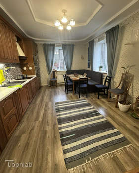 Дом 187м², 2-этажный, участок 8 сот.