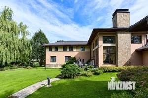 Коттедж 800м², 2-этажный, участок 64 сот.