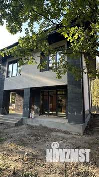 Коттедж 225м², 2-этажный, участок 6 сот.