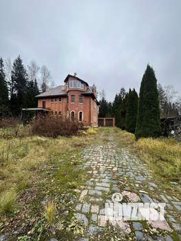 Коттедж 420м², 3-этажный, участок 13 сот.