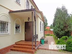 Дом 406м², 3-этажный, участок 20 сот.