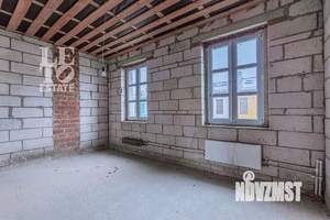 Таунхаус 160м², 3-этажный, участок 4 сот.