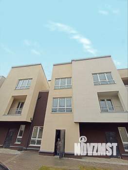 Таунхаус 160м², 3-этажный, участок 1 сот.