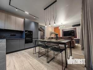 Дом 185м², 2-этажный, участок 8 сот.