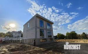 Дом 316м², 3-этажный, участок 8 сот.