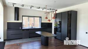 Коттедж 234м&sup2;, 2-этажный, на длительный срок, 