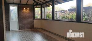 Коттедж 710м&sup2;, 3-этажный, на длительный срок, 