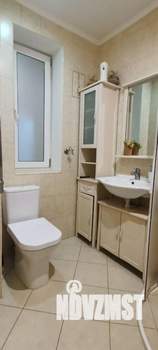 Коттедж 710м&sup2;, 3-этажный, на длительный срок, 