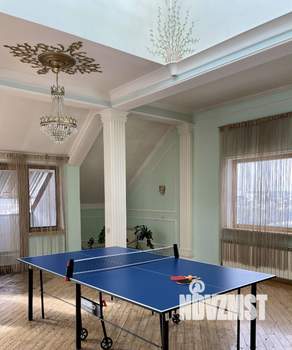 Дом 1300м&sup2;, 3-этажный, посуточно, 