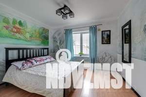 Дом 988м&sup2;, 4-этажный, посуточно, 