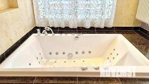 Дом 450м², 3-этажный, посуточно, 