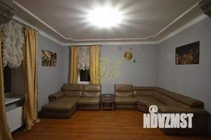 Дом 470м², 2-этажный, посуточно, 