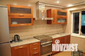 Дом 1326м&sup2;, 3-этажный, посуточно, 