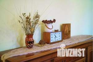 Дом 600м², 3-этажный, посуточно, 