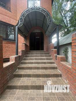 Дом 400м², 2-этажный, на длительный срок, 