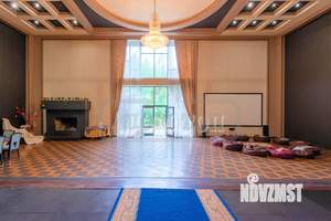 Дом 1300м², 3-этажный, посуточно, 