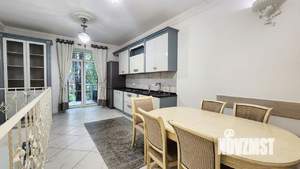 Дом 200м&sup2;, 3-этажный, на длительный срок, 