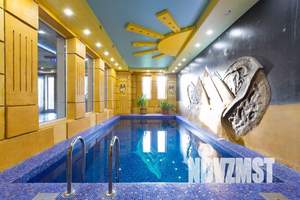 Дом 1221м&sup2;, 3-этажный, посуточно, 