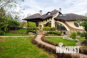 Дом 550м², 2-этажный, посуточно, 