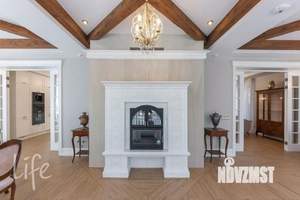 Коттедж 480м&sup2;, 2-этажный, на длительный срок, 