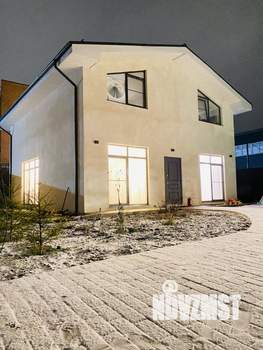 Дом 200м&sup2;, 2-этажный, посуточно, 