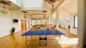 Дом 1100м², 3-этажный, посуточно, 