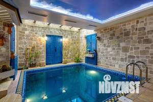 Дом 550м², 2-этажный, посуточно, 