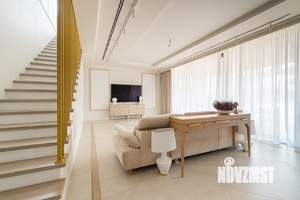 Коттедж 700м², 2-этажный, на длительный срок, 
