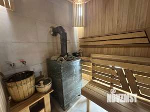 Дом 210м², 2-этажный, на длительный срок, 