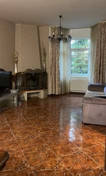 Дом 184м&sup2;, 2-этажный, на длительный срок, 