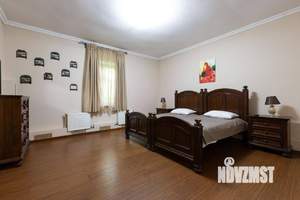 Дом 470м², 2-этажный, посуточно, 