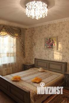 Коттедж 450м², 3-этажный, на длительный срок, 