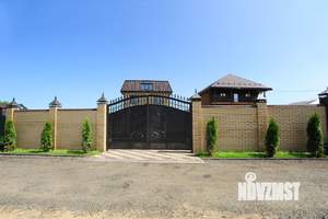 Дом 270м², 3-этажный, на длительный срок, 