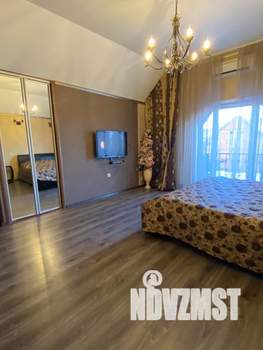 Дом 160м², 2-этажный, посуточно, 
