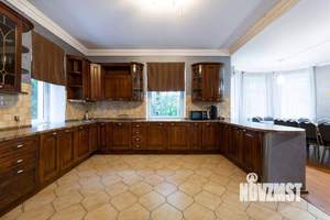 Дом 470м², 2-этажный, посуточно, 