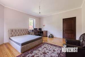 Дом 379м², 3-этажный, на длительный срок, 