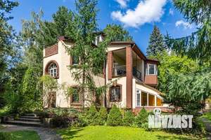 Дом 160м², 3-этажный, на длительный срок, 