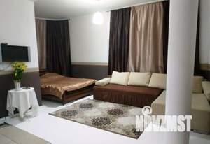 Коттедж 380м&sup2;, 2-этажный, на длительный срок, 