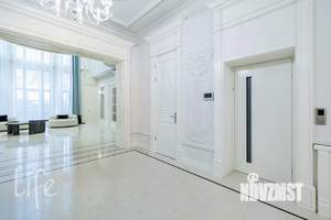 Коттедж 1500м², 2-этажный, на длительный срок, 