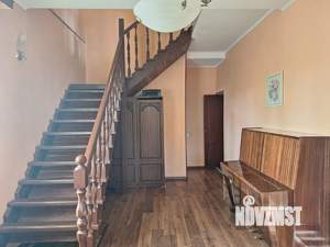 Дом 170м², 2-этажный, на длительный срок, 