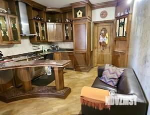Дом 180м², 4-этажный, на длительный срок, 